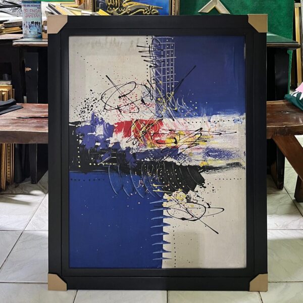 bingkai lukisan 60 x x 80 Lukisan abstrak biru merah dalam bingkai hitam elegan